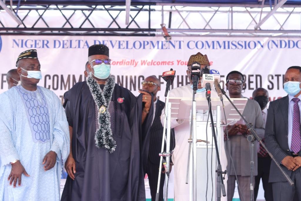 Buhari Vows To Recover Stolen Funds •Commissions NDDC Hostel In Uyo