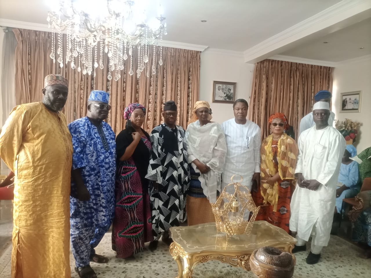 Senator Balogun Visits Soun’s Family, Extol Virtues Of Alao-Akala