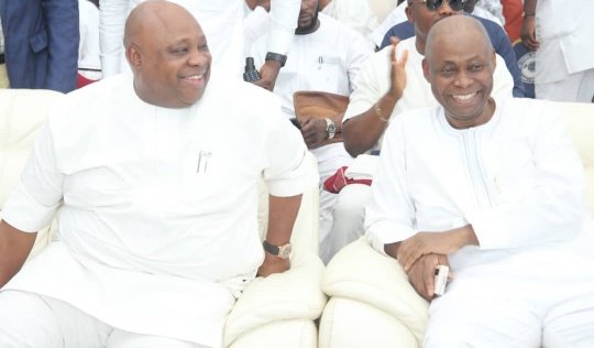 I Can't But Praise God -Adeleke