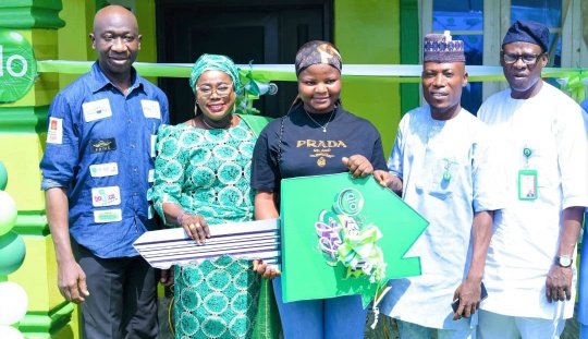 Ibadan-Based Nurse Wins Glo's House