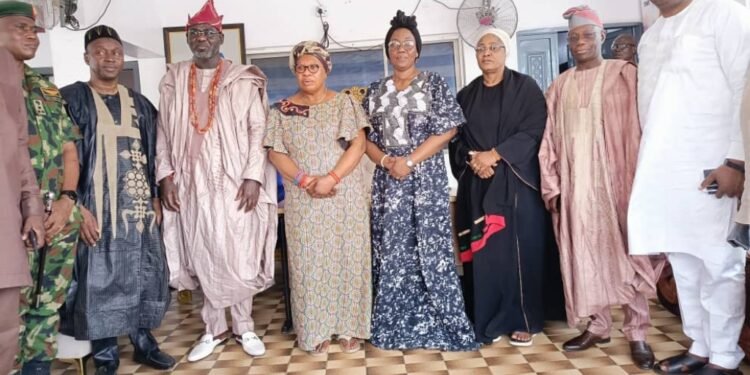 Buratai, Traditional Rulers Mourn Olubadan