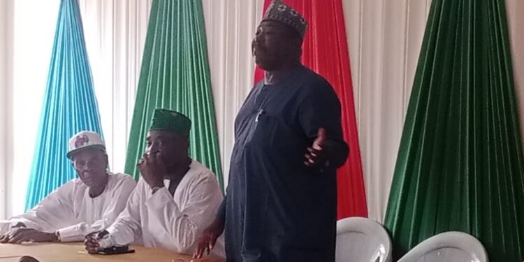 LG Poll: Alli Donates N13m To APC, Candidates