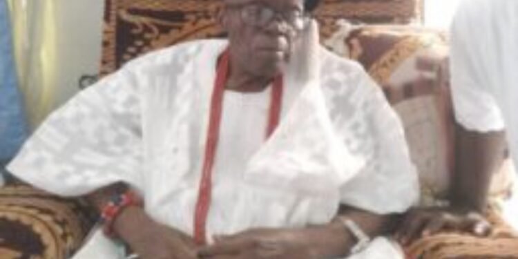 Olakulehin-255x191_copy_1024x743 - Newscoven Orobiyi Family Eulogises Olubadan-designate, Oba Olakulehin
