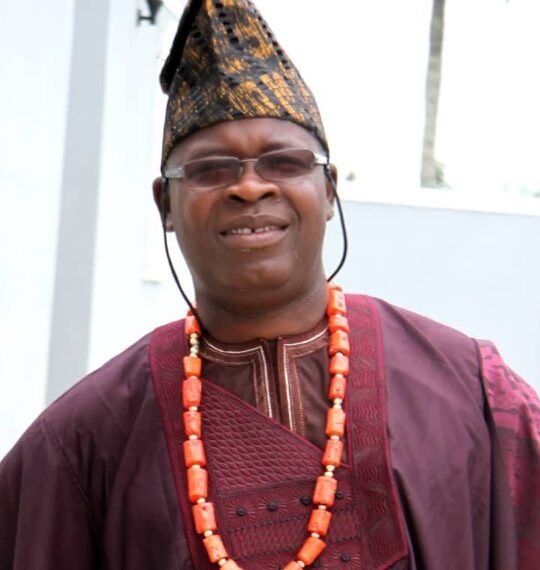 Sanusi - Newscoven Sanusi Lauds Oyo Senators, Agboworin, Oseni's Commitment To Development