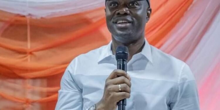 World Teachers' Day: We'll Pay ₦70,000 Minimum Wage -Makinde