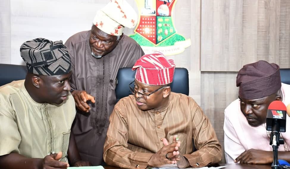 Makinde Approves ₦80,000 Minimum Wages For Workers •Consolidates NBS Rating