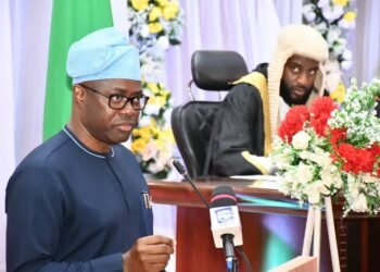Makinde Presents N678bn 2025 Budget Proposal •14,500 New Teachers To Benefit From ₦80,000 Minimum Wage
