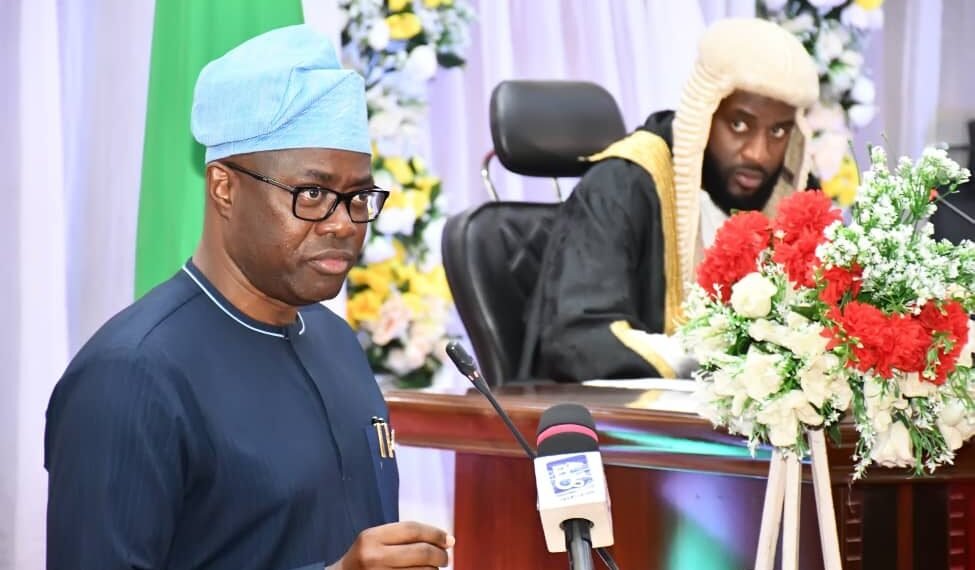 Makinde Presents N678bn 2025 Budget Proposal •14,500 New Teachers To Benefit From ₦80,000 Minimum Wage
