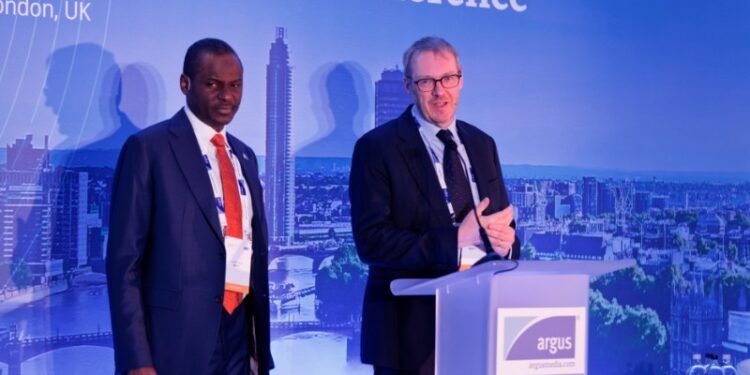 UtapateCrudeRoadshow_copy_800x534_1 - Newscoven NNPCL Unveils Utapate Crude Grade At Global Oil Market
