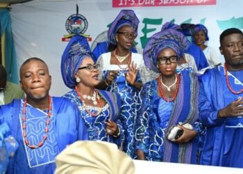 Ondo TVC Correspondent, Ayolomo Moradeyo, Buries Mother In Ibadan