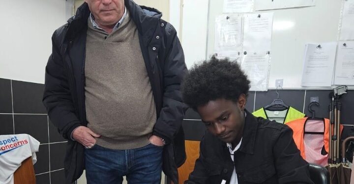 Portuguese Football Club Signs 19-Yr-Old Nigerian Footballer, Yaqub Usman-Malah