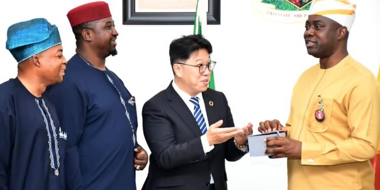 Oyo Gov Makinde with Chinese investors - Newscoven We'll Continue To Partner Investors For Our Economic Prosperity -Makinde