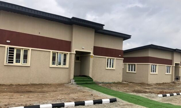 FHA Commissions 100 Housing Units In Ibadan