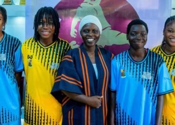 Oyo Unveils Female Football Club, Pacesetter Queens FC