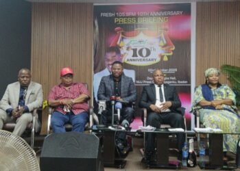 Dr_Sulaimon_Olanrewaju_Alhaji_Abolade_Salami_Olayinka_Ayefele__Comrade_Ademola_Babalola_Alhaja_Serifat_Koro__copy_800x507 - Newscoven Ayefele: Ajimobi Gave Fresh FM Global Recognition •Tasks NBC On Proliferation Of Radio Stations