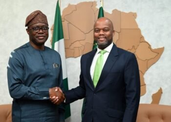 Oyo_State_Governor_Seyi_Makinde_Secretary_General_AfCFTA_Wamkele_Mene_copy_789x527 - Newscoven PHOTOS: Makinde In Ghana To Submit AfCFTA Post-Launch Engagement Report
