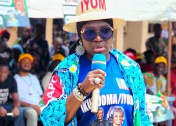 Senator_Uche_Ekwunife_Copy - Newscoven APC Will Restore Dignity Of Anambra Traditional Institution -Ekwunife •Welcomes PDP Defectors