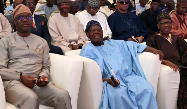 I'm Not In APC, I'm Not Porting-Makinde