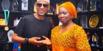 Jeffrey-Daniel-NiDCOM-Dabiri-Erewa_copy_540x359_1_1 - Newscoven Jeffrey Daniel, Legendary Pop Music Icon, Urges Africans In Diaspora To Return Home