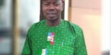 Olawale-Sadare-Oyo-APC-Publicity-Secretary_copy_800x595_1 - Newscoven No PDP In Oyo, They Have Seyi Makinde Party (SMP) -APC Publicity Secretary