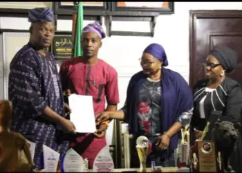 Oyo Govt Signs MoU With LCDA On Iyake Suspended Lake
