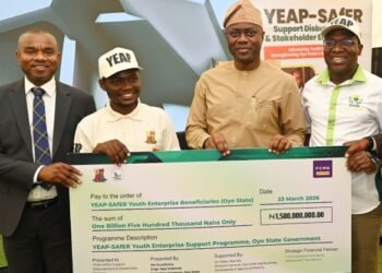 Makinde Kicks Off ₦1.5bn YEAP-SAfER Disbursement •Approves ₦10,000 Transport Support For Workers