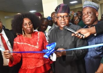 Dangote Pledges ₦550m Students’ Hostel To FUTO