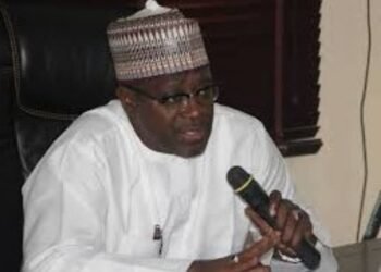 Is'haq Modibbo Kawu: 200 Essays Celebrating 50 Years Of Media Professionalism; 1977-2027