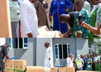 Sanusi Donates Solar-Powered Streetlights To Ona Ara Community