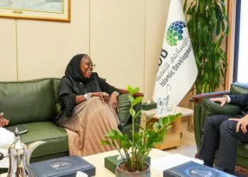 Aliko Dangote Foundation Delegation Visit IsDB Chief In Jeddah