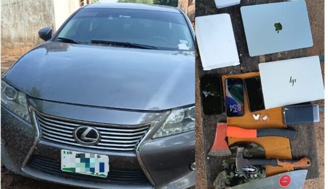 Oyo Police Arrests 2 Suspected Cultists •Recovers Car, Weapons, Hard Drugs