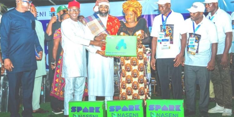 NASENI Empowers 250 Abia Indigenes With Cookstoves, Home Solar Solutions, Others