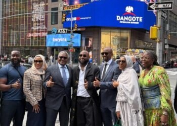 Dangote Refinery IPO: Nigerians Can Buy Shares 24/7 Via Moniepoint Agents